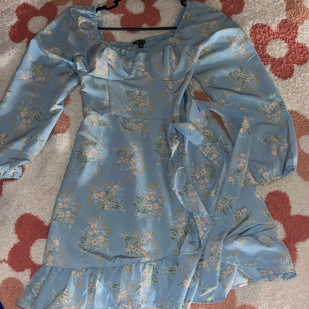 Xs, idk where from, blue